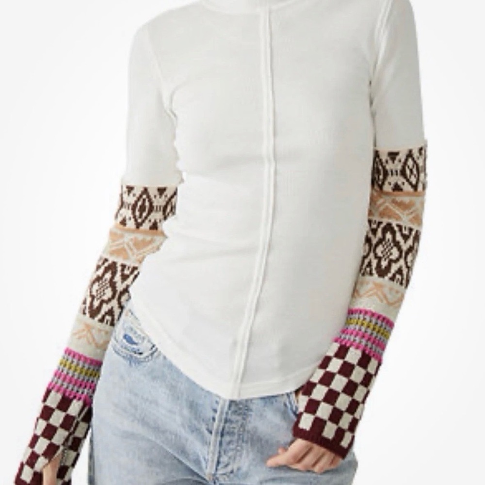 Free People Thermal Top Patterned Contrast Sleeves & Cuff Size Large